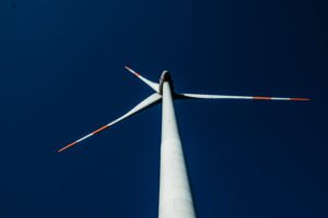 Lire la suite à propos de l’article [La France est la « mauvaise élève » de l’Union européenne en matière d’énergies renouvelables pour l’année 2020]